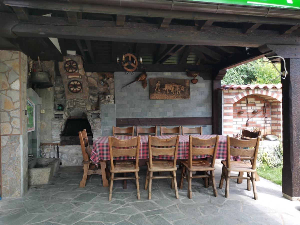 Възрожденски Комплекс Чардакъ Сопот Εξωτερικό φωτογραφία